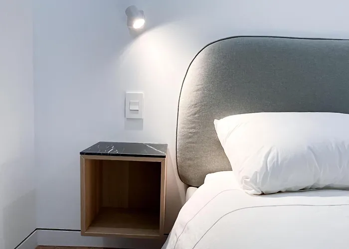 Ample And Cozy Stay In Brooklyn New York