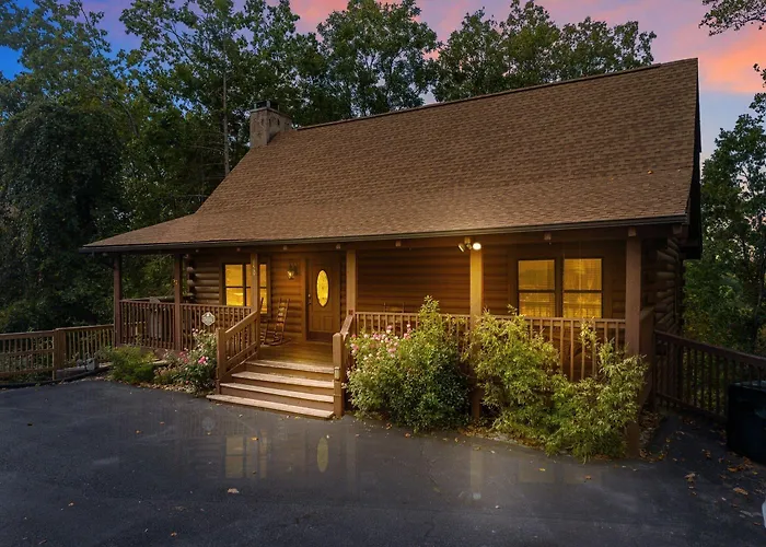 Er101 - Heavenly Hideaway Great Location - Close To Town! Cabin Pigeon Forge