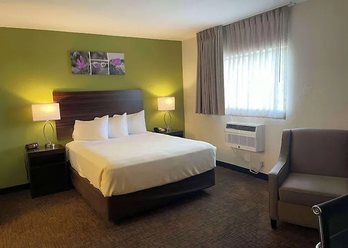 Suburban Studios Melbourne Airport