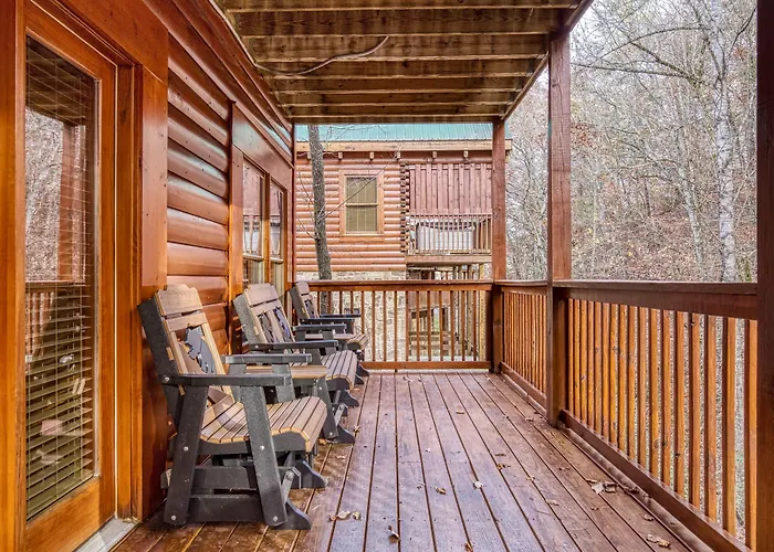 Whispering Creek #302 Villa Pigeon Forge