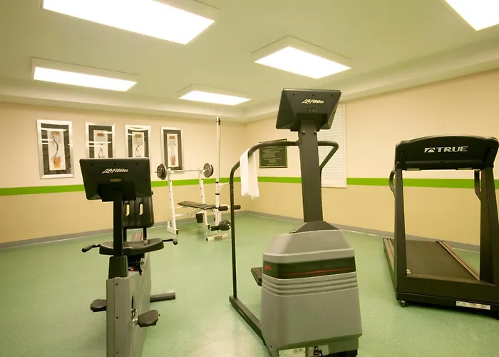 Extended Stay America Suites - Detroit - Auburn Hills - Featherstone Rd